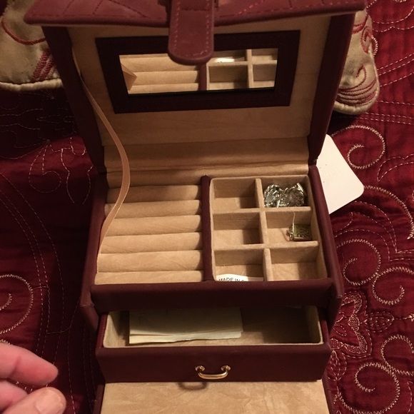 NWT Tuscan jewelry container - Picture 5 of 5